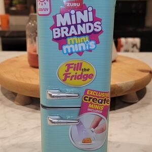 ZURU Mini Brands Fill the Fridge Playset - Blue